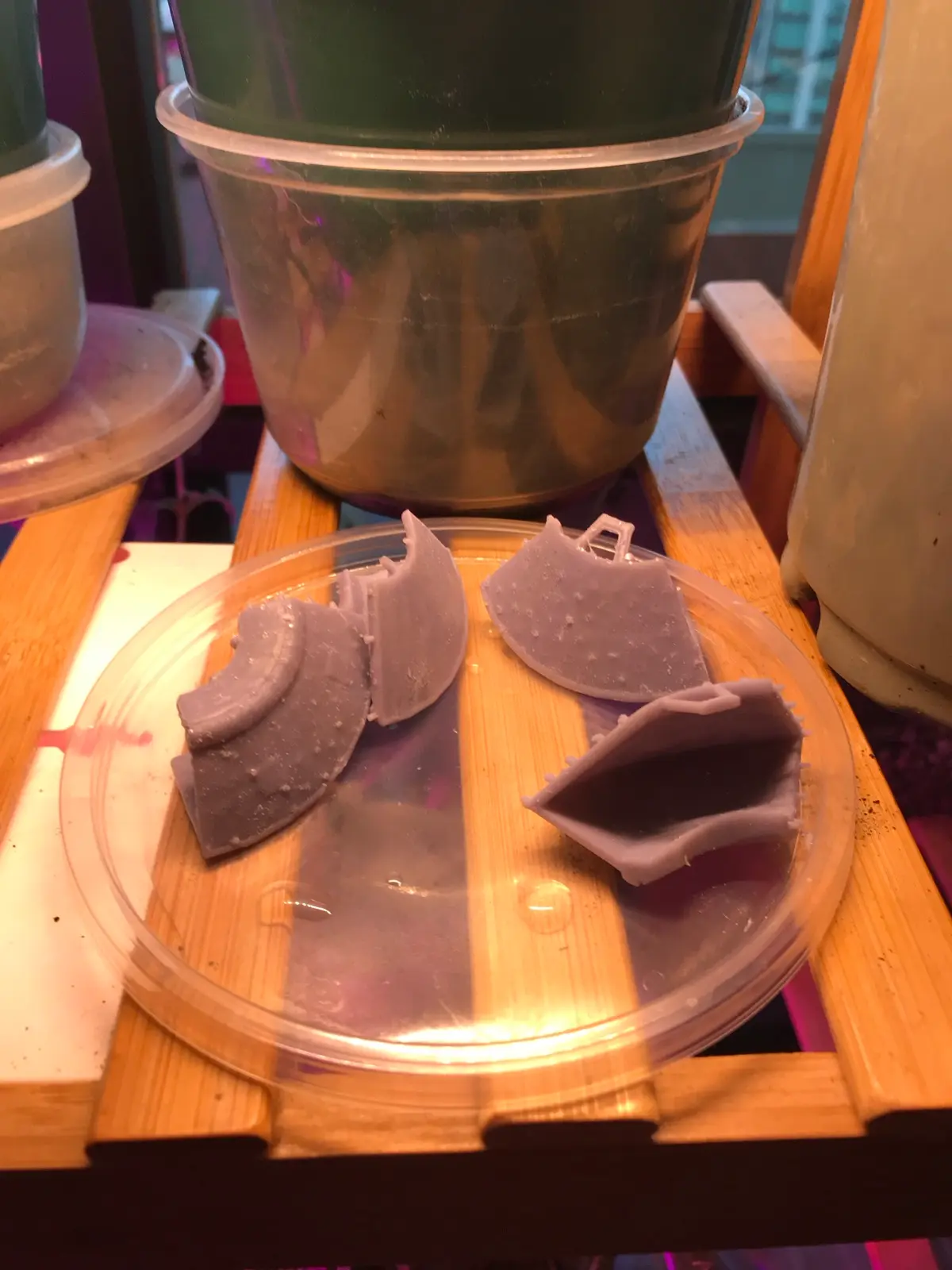 Pieces of the small resin test print